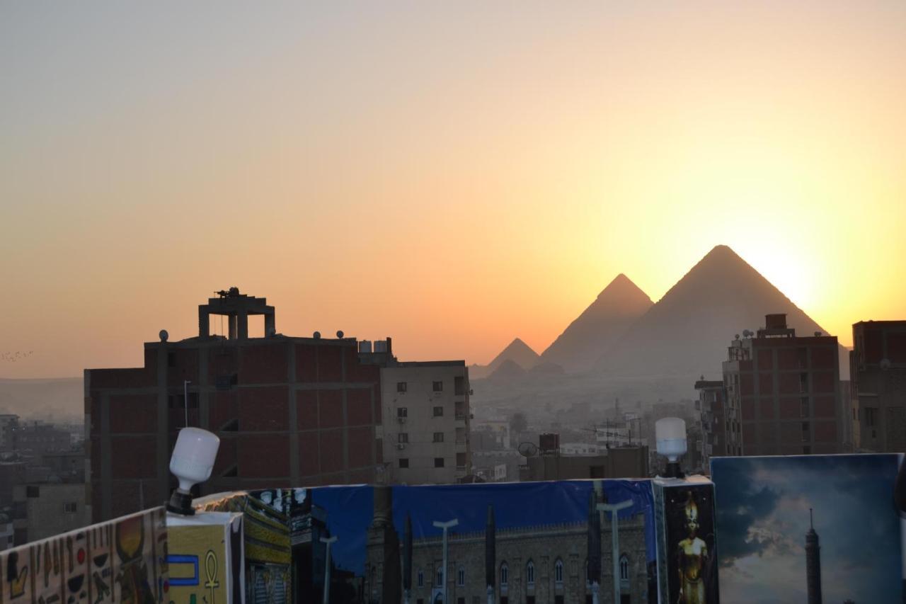 Aladdin Pyramids Guest house Cairo