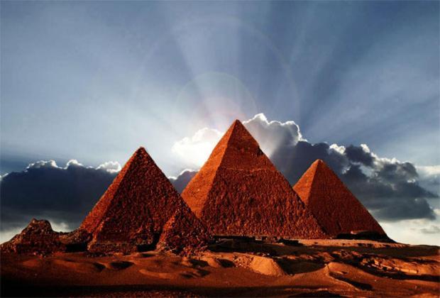 Aladdin Pyramids Cairo